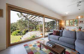 A clean sitting room.